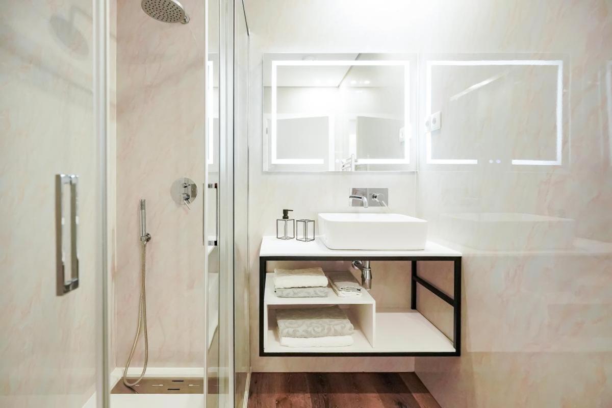 Rb Ganfei House Apartment Valenca Exterior foto